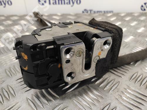 Front right lock NISSAN NV200 / EVALIA Bus  | BP12069464C97 