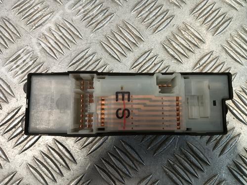 Right front window switch NISSAN X-TRAIL I (T30) 2.5 4x4 | BP23460720I26 