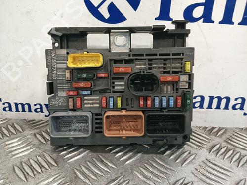 Used Fuse box PEUGEOT 3008 I MPV (0U_) 1.6 HDi (112 hp) 30636264