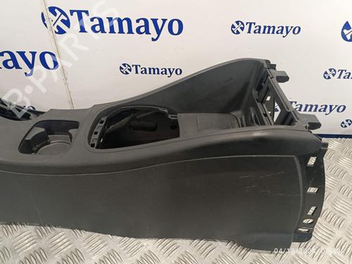Armrest / Center console RENAULT MEGANE III Grandtour (KZ0/1) 1.5 dCi (KZ09, KZ0D, KZ1G, KZ29, KZ14, KZ1W, KZ10, KZ1F,... | BP21784008I20 