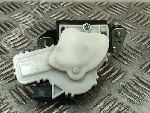 Tailgate lock MAZDA 3 (BL) | BP34607009C101 - Image 3
