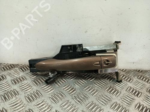 front-left-exterior-door-handle-renault-kadjar-ha_-hl_-2015-34446346 main image