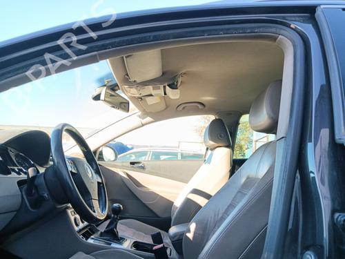 Right front indicator VW PASSAT B6 Variant (3C5) 2.0 TDI 16V | BP31860424C33 