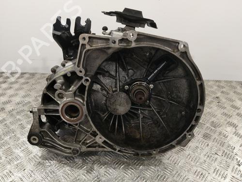 Używane Skrzynia biegów Skrzynia biegów VOLVO V50 (545) 1.6 D (110 hp) 37489832 37489832