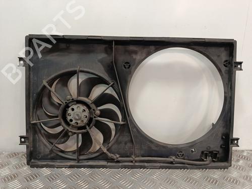 Used Radiator fan Radiator fan VW GOLF IV (1J1) 1.9 TDI (115 hp) 33814351 33814351