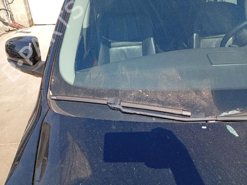 front-windshield-wiper-arm-bmw-x5-e70-2006-2007-2008-2009-2010-2011-2012-2013-36038145 main image