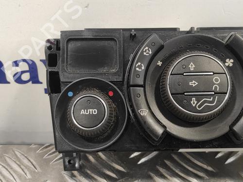 Climate control PEUGEOT 5008 (0U_, 0E_)  | BP18951193I5 
