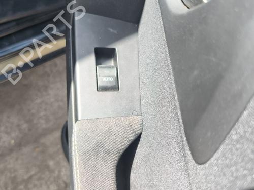 Used Right rear window switch Right rear window switch 38951320 38951320
