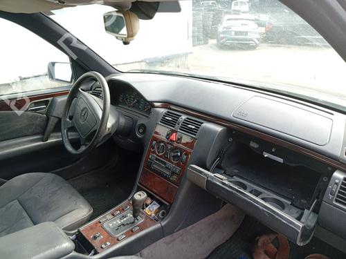 Used Fuse box Fuse box MERCEDES-BENZ E-CLASS (W210) E 280 (210.053) (193 hp) 35898919 35898919