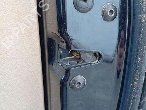 front-right-lock-vw-eos-1f7-1f8-2006-2007-2008-2009-2010-2011-2012-2013-2014-2015-32483289 main image