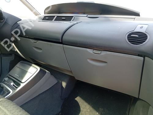 Guantera Guantera RENAULT ESPACE IV (JK0/1_) 2.2 dCi (JK0H) (150 hp) 36038082 36038082