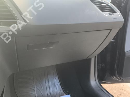 Used Glove box Glove box SEAT LEON (5F1) 2.0 TDI (110 hp) 40220299 40220299