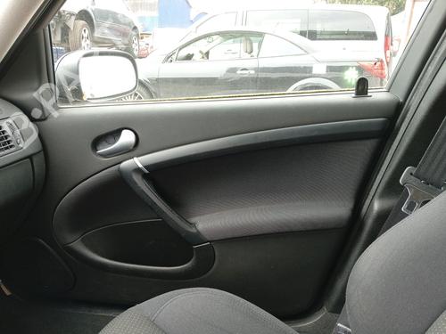 Forreste højre beklædning Forreste højre beklædning RENAULT CLIO I (B/C57_, 5/357_) 1.2 (B/C/S577) (54 hp) 36998661 36998661