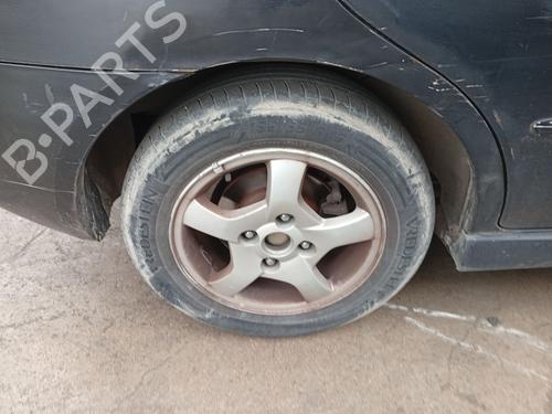 Used Right rear steering knuckle Right rear steering knuckle KIA CERATO I Hatchback (LD) [2004-2010] 36477626 36477626