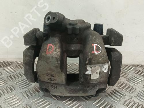 Used Right front brake caliper Right front brake caliper PEUGEOT 3008 II SUV (MC_, MR_, MJ_, M4_) 1.2 THP/ PureTech 130 (MRHNSM, MRHNSU, MRHNSJ, MRHNYW,... (131 hp) 34252108 34252108