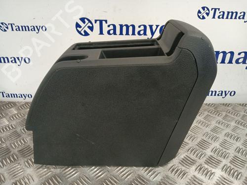 Armrest / Center console VW GOLF VI (5K1) 2.0 GTi | BP30499015I20