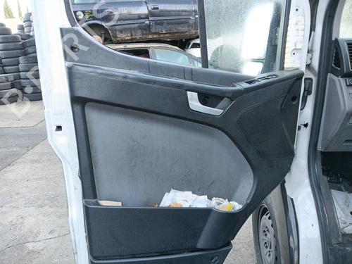Left mirror HYUNDAI H350 Van 2.5 CRDI | BP30399443C26