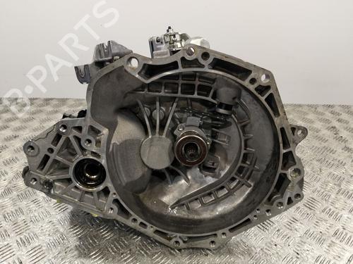 gearbox-chevrolet-aveo-hatchback-t300-2011-25017352 main image
