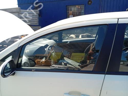 Dør rude ventre foran Dør rude ventre foran AUDI A3 (8L1) 1.8 T (150 hp) 36023835 36023835