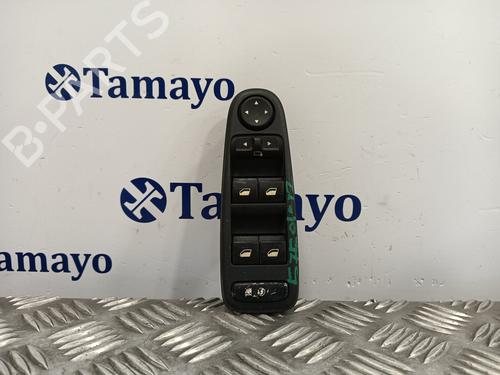 Used Left front window switch CITROËN C4 Grand Picasso I (UA_) 2.0 HDi 138 (136 hp) 19664516