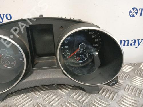 Instrument cluster VW GOLF VI (5K1) | BP27636670C47