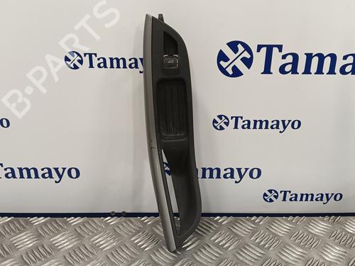 Used Right front window switch FORD FOCUS III 1.6 TDCi (115 hp) 13898029