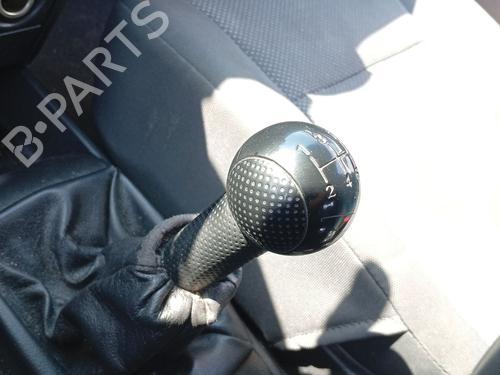 Used Gear lever Gear lever CHEVROLET AVEO / KALOS Hatchback (T250, T255) 1.2 (84 hp) 35901649 35901649