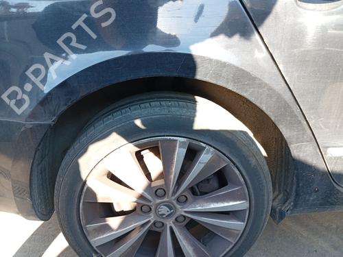 Used Wheel arch Wheel arch 37604088 37604088