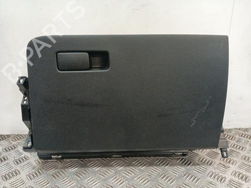 vano-posta-oggetti-kia-xceed-cd-2019-31924844 main image