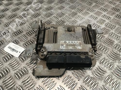 Used Engine control unit (ECU) Engine control unit (ECU) 38444202 38444202
