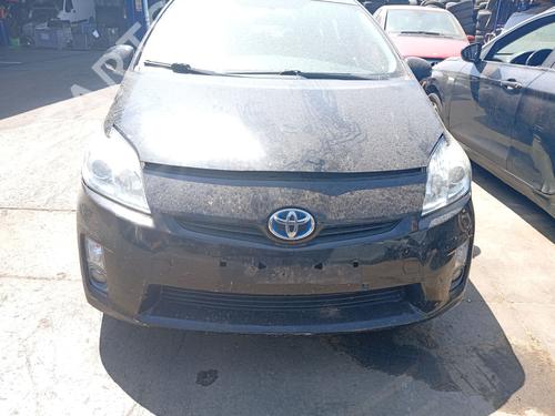 Used Front bumper reinforcement Front bumper reinforcement 37713336 37713336