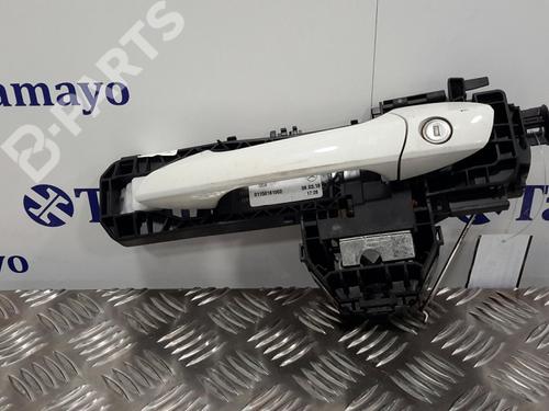 Used Front left exterior door handle MERCEDES-BENZ A-CLASS (W176) [2012-2018]  7282420
