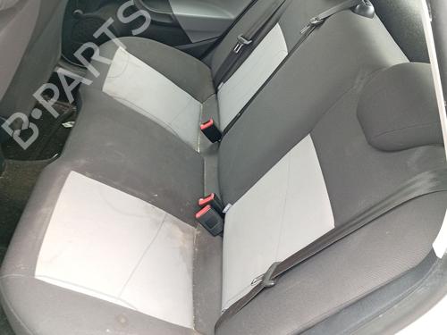 Asientos traseiros Asientos traseiros 37714536 37714536