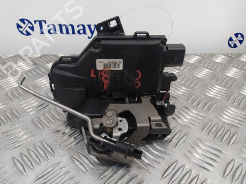 Høyre bak lås AUDI A4 B6 Avant (8E5) 1.9 TDI (130 hp) 12563420