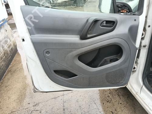 Right headlight PEUGEOT PARTNER Box Body/MPV 1.6 HDi | BP34545145C29  - Image 12