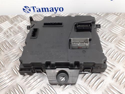 Used Fuse box RENAULT KANGOO / GRAND KANGOO II (KW0/1_) 1.5 dCi 85 (KW0K, KW0L, KW0B) (86 hp) 9574798