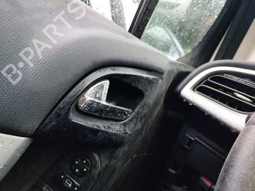 Used Front left interior door handle Front left interior door handle CITROËN C3 II (SC_) 1.4 HDi 70 (SC8HZC, SC8HR0, SC8HP4) (68 hp) 39883990 39883990