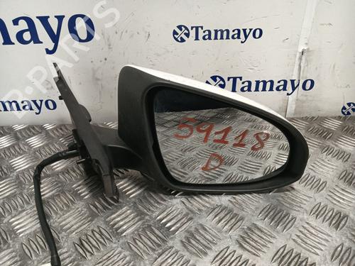 Used Right mirror TOYOTA YARIS (_P13_) 1.5 (NSP131_) (112 hp) 31581201
