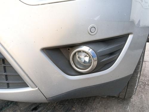 left-front-fog-light-ford-kuga-i-2008-2009-2010-2011-2012-34162990 main image