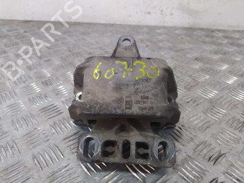 Used Engine mount Engine mount 39593137 39593137