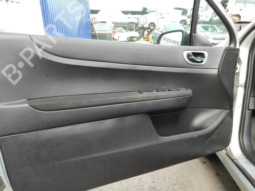 Fuse box PEUGEOT 307 (3A/C)  | BP18340451E1 