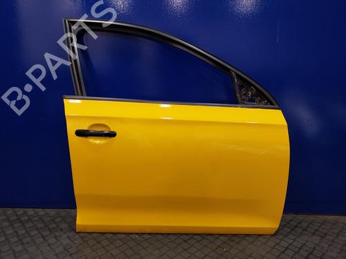 Used Right front door SKODA RAPID (NH3, NK3, NK6) 1.6 TDI (105 hp) 16690628