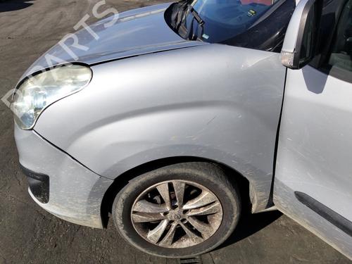 Used Left front fenders Left front fenders OPEL COMBO Box Body/MPV (X12) 1.3 CDTI (B05) (95 hp) 39931852 39931852
