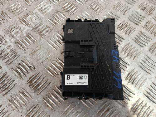 Used Electronic module Electronic module RENAULT CAPTUR II (HF_) TCe 160 (HFN1) (158 hp) 40229715 40229715