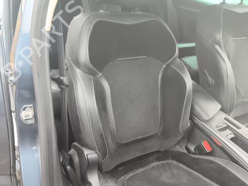 Used Right front seat Right front seat RENAULT MEGANE IV Grandtour (K9A/M/N_) 1.2 TCe 130 (K9MR) (130 hp) 40180656 40180656
