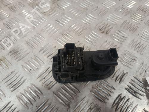 Left front window switch RENAULT MASTER III Bus (JV) 2.3 dCi 125 FWD (JV0C, JV0D, JV0H, JV0G, JV0J) | BP39667010I27 - Image 2
