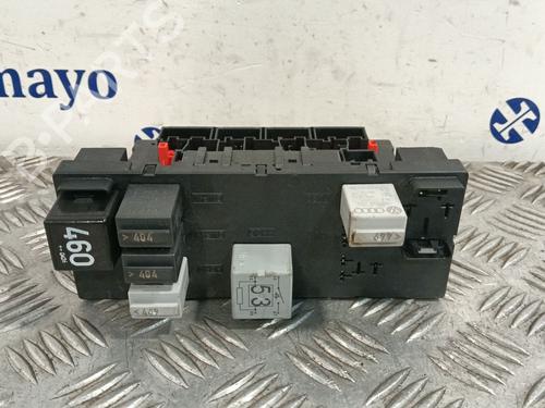 Fuse box VW GOLF V (1K1) 2.0 TDI | BP40088683E1 - Image 2