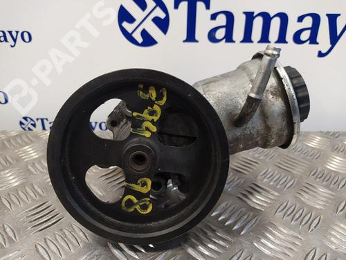 Used Steering pump TOYOTA AVENSIS (_T25_) 2.2 D-4D (ADT251_, ADT251R) (150 hp) 2490736
