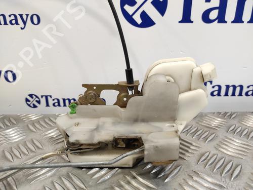 Used Front right lock MITSUBISHI PAJERO III (V7_W, V6_W) 3.2 Di-D (V68W, V78W) (165 hp) 15772424