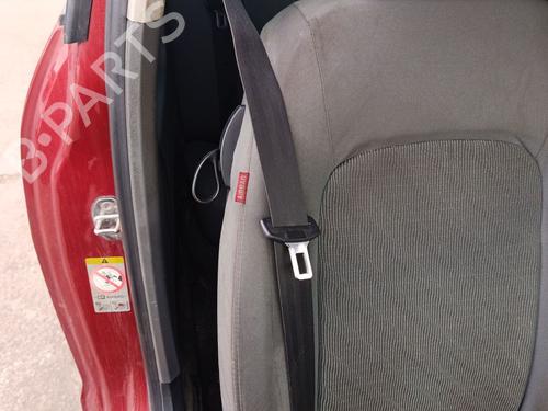Used Front right seatbelt VOLVO S40 I (644) 1.9 DI (95 hp) 30278073